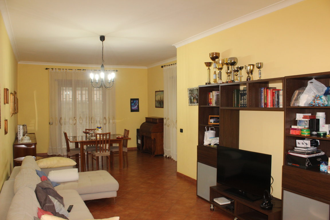 PIANURA 4 VANI OLTRE DOPPI ACCESSORI AMPIA QUADRATURA